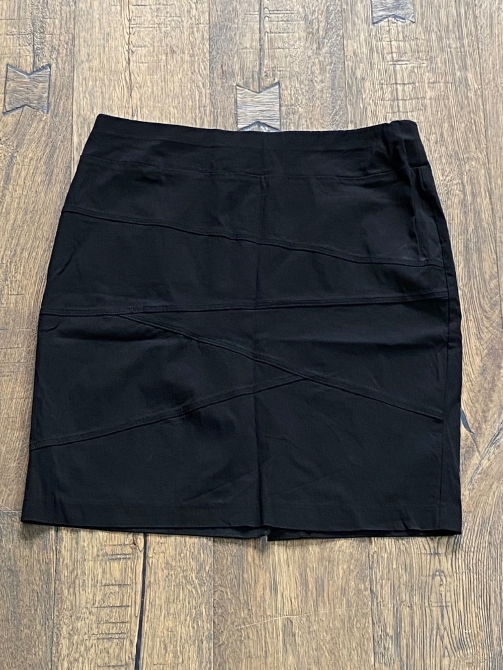 Penningtons Savvy Fit Black Bandage Style Mini Skirt - Size 16